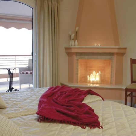 לאוטרה אדיפסאו Over Sea Rooms & Villas מראה חיצוני תמונה